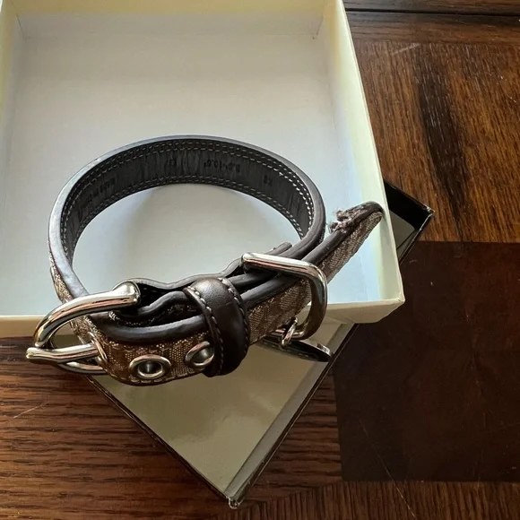 Coach Dog Collar - 13 Inches - Picture 3 of 5
